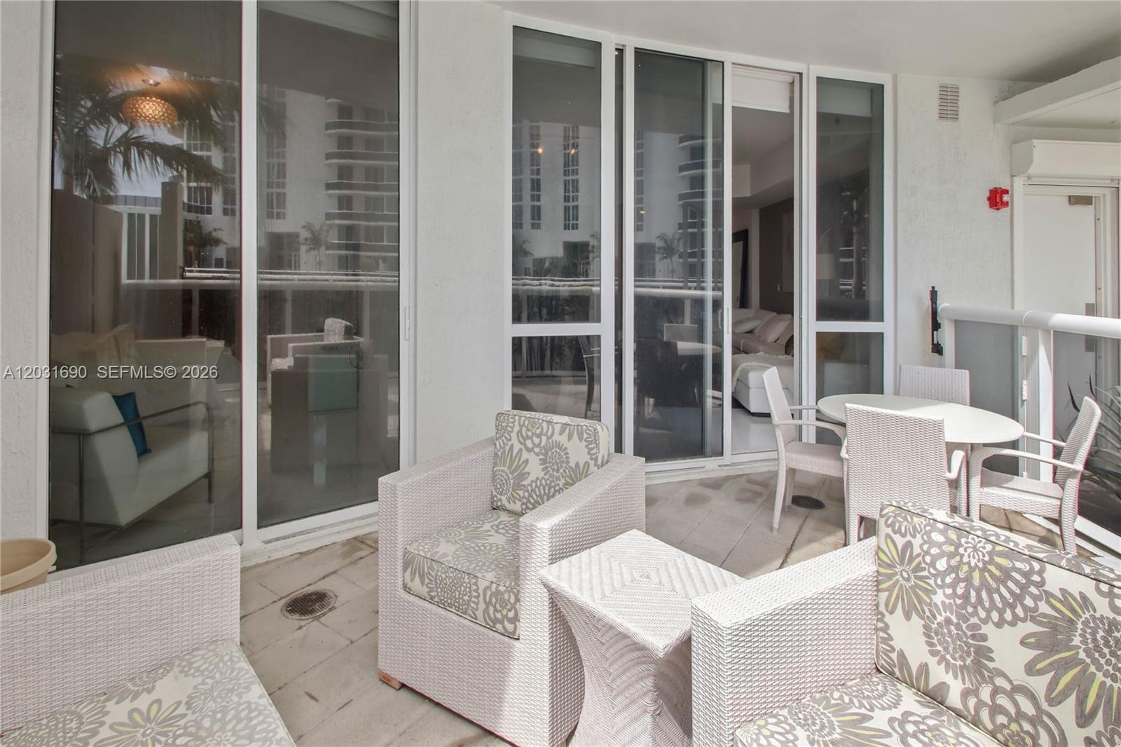 Ver detalles 403 2 / 2 1794 sq. ft. $ 2026-06-05 0 foto