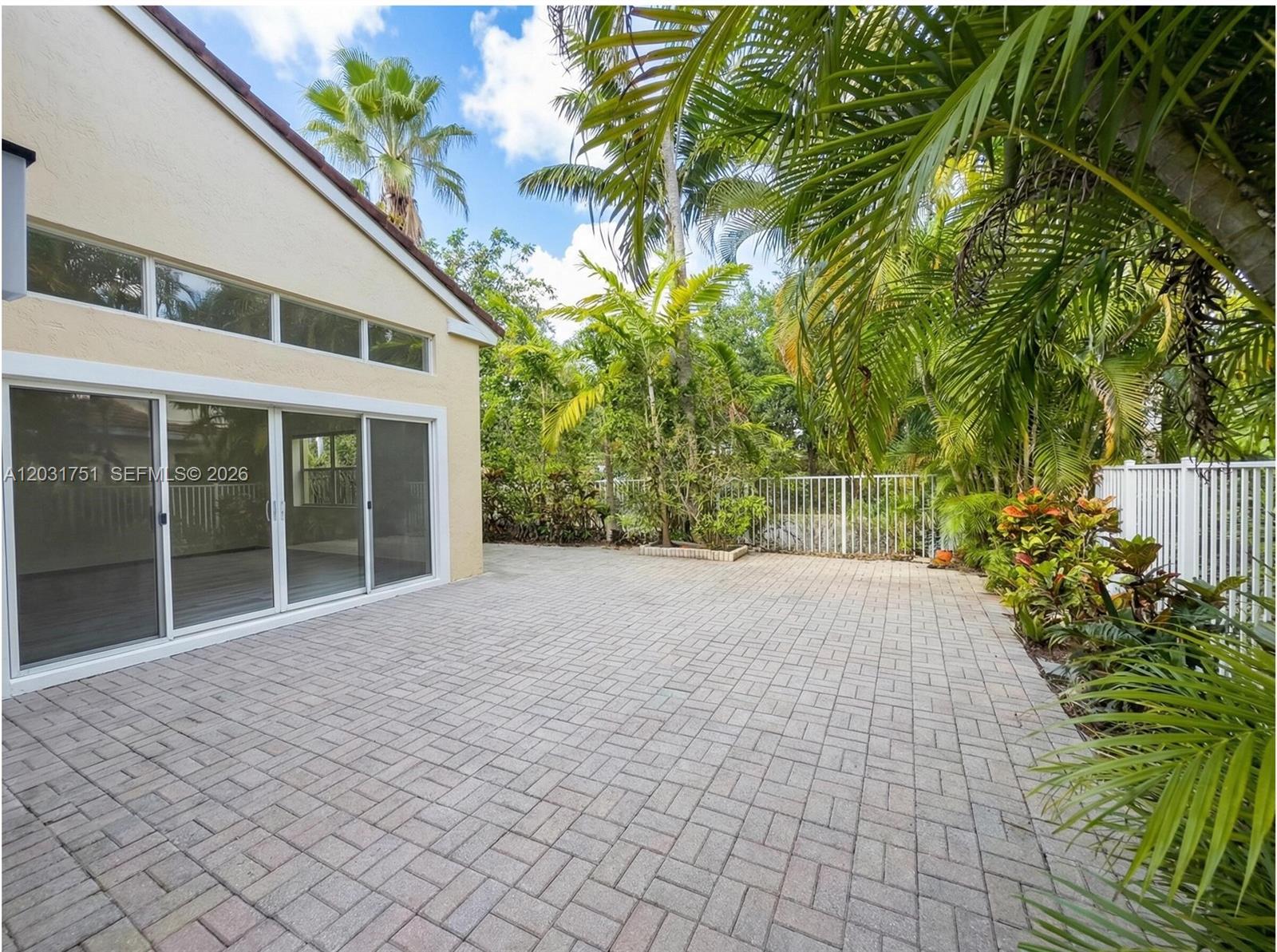 Photo of 1145 Lake St (1145), Hollywood, Florida, 33019 -