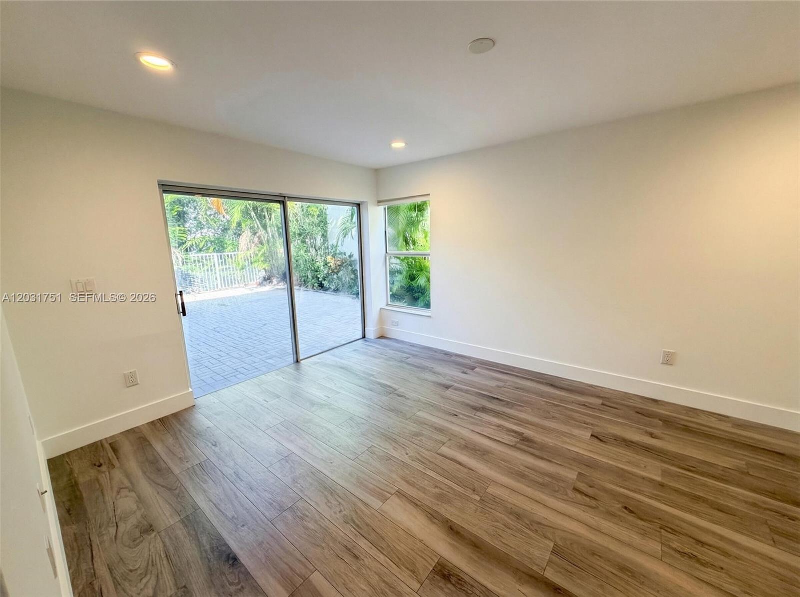 Photo of 1145 Lake St (1145), Hollywood, Florida, 33019 -