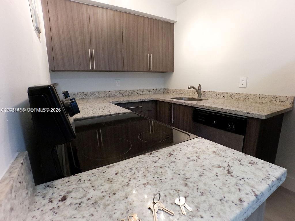See details / sq. ft. $ 2026-06-05 0 Photo