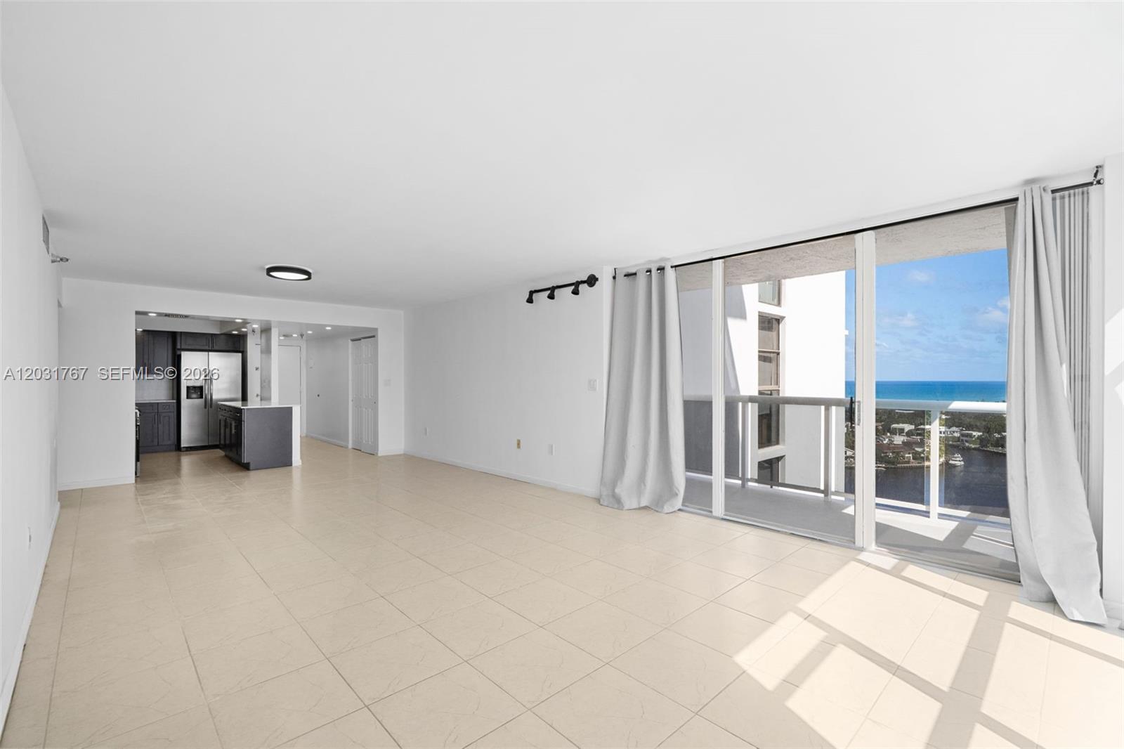 Photo of 20505 Country Club Dr  #1938, Aventura, Florida, 33180 - 