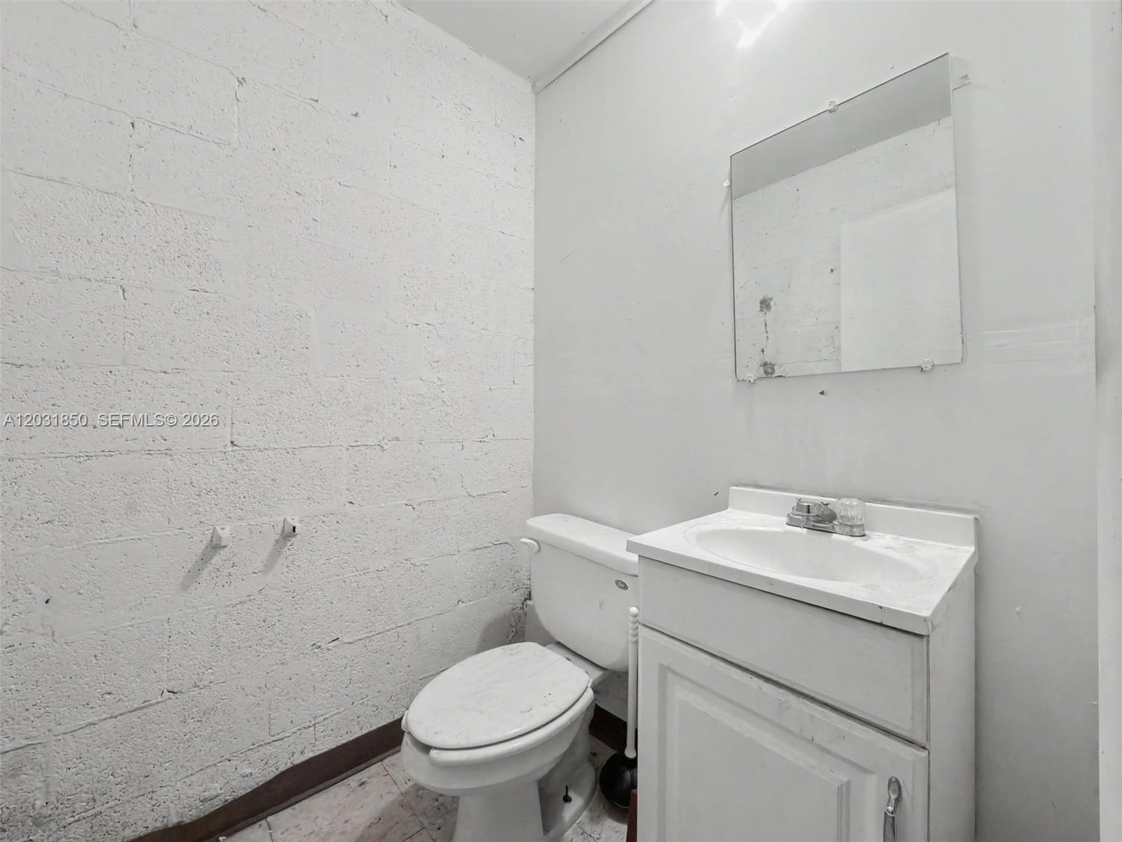 See details 2 / sq. ft. $ 2026-06-05 0 Photo