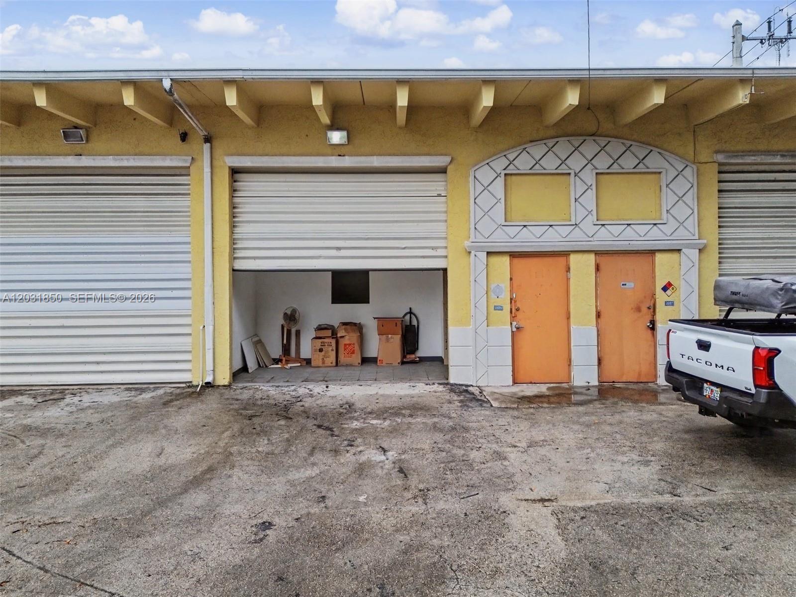 See details 2 / sq. ft. $ 2026-06-05 0 Photo