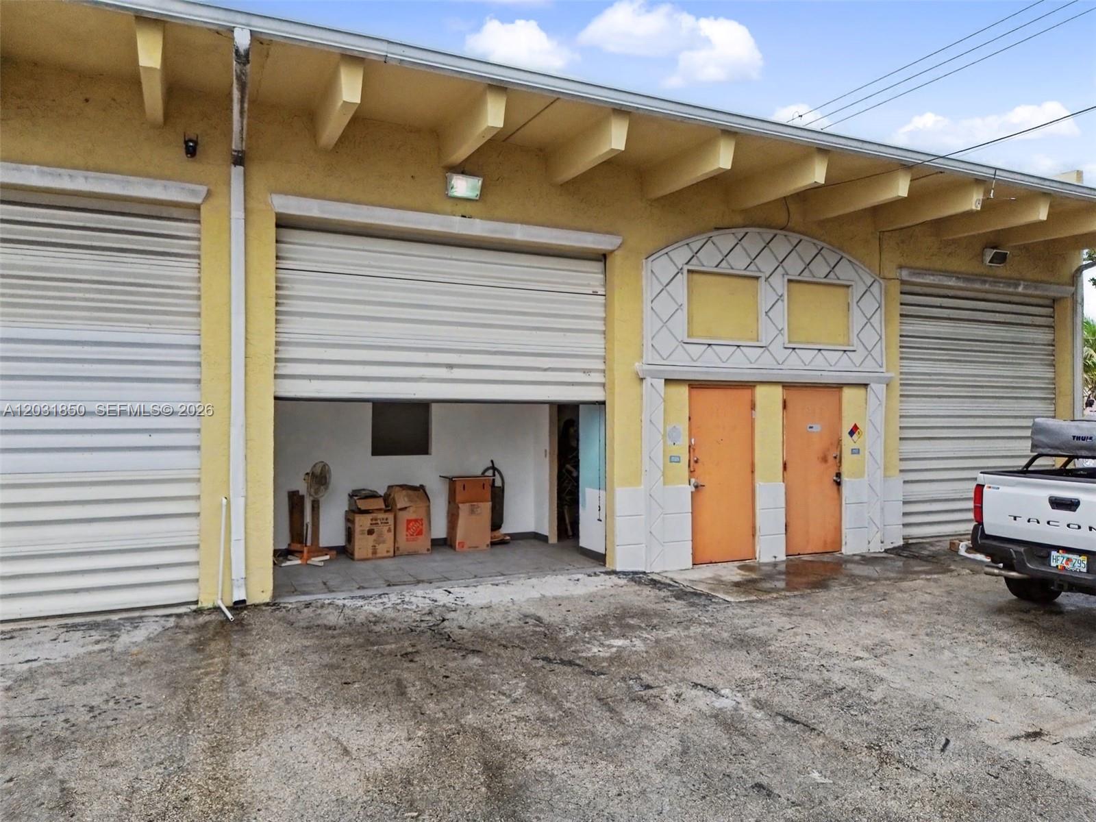 See details 2 / sq. ft. $ 2026-06-05 0 Photo
