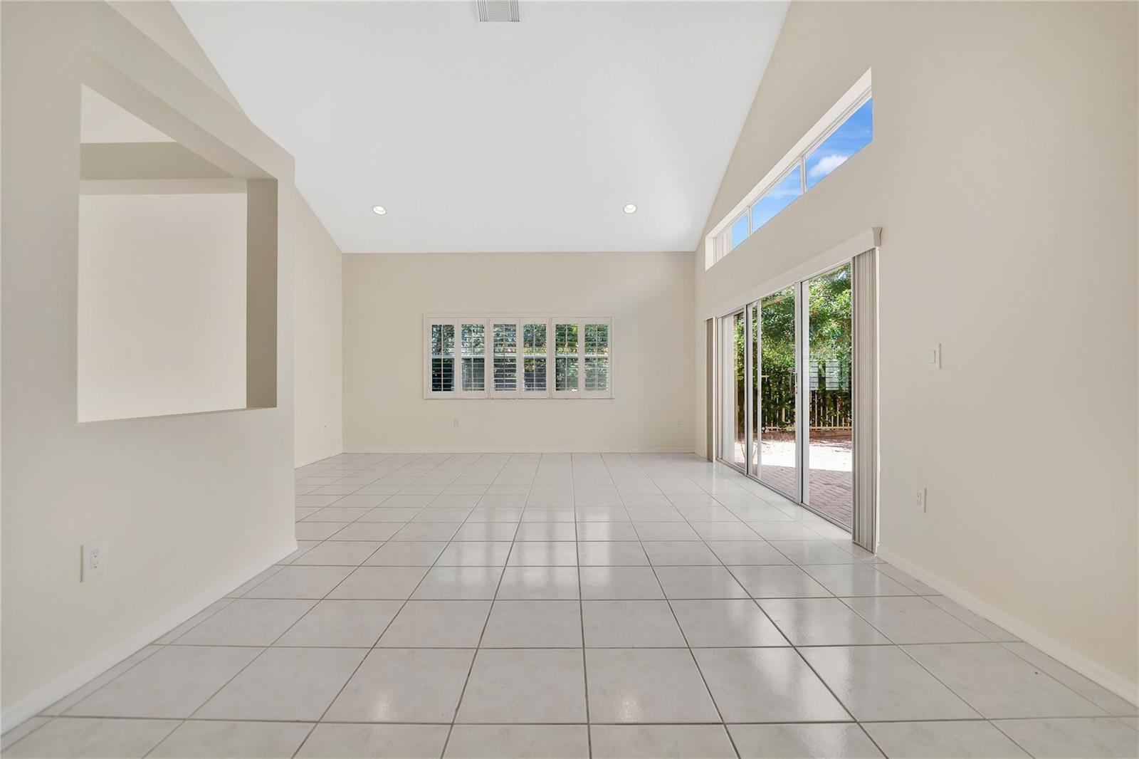 Photo of 1840 Sweetbay  (1840), Hollywood, Florida, 33019 - Photo 11