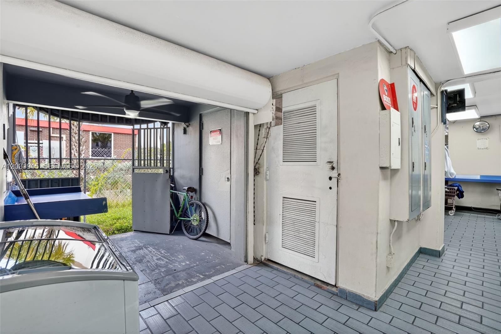 See details / sq. ft. $ 2026-06-05 0 Photo