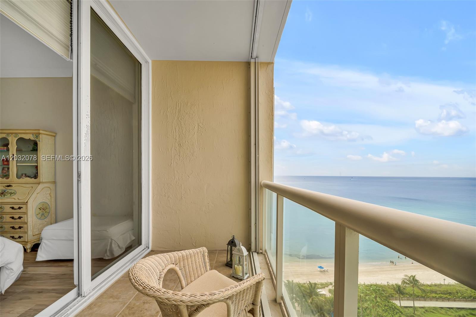 Photo of 6051 Ocean Dr  #1501, Hollywood, Florida, 33019 - 