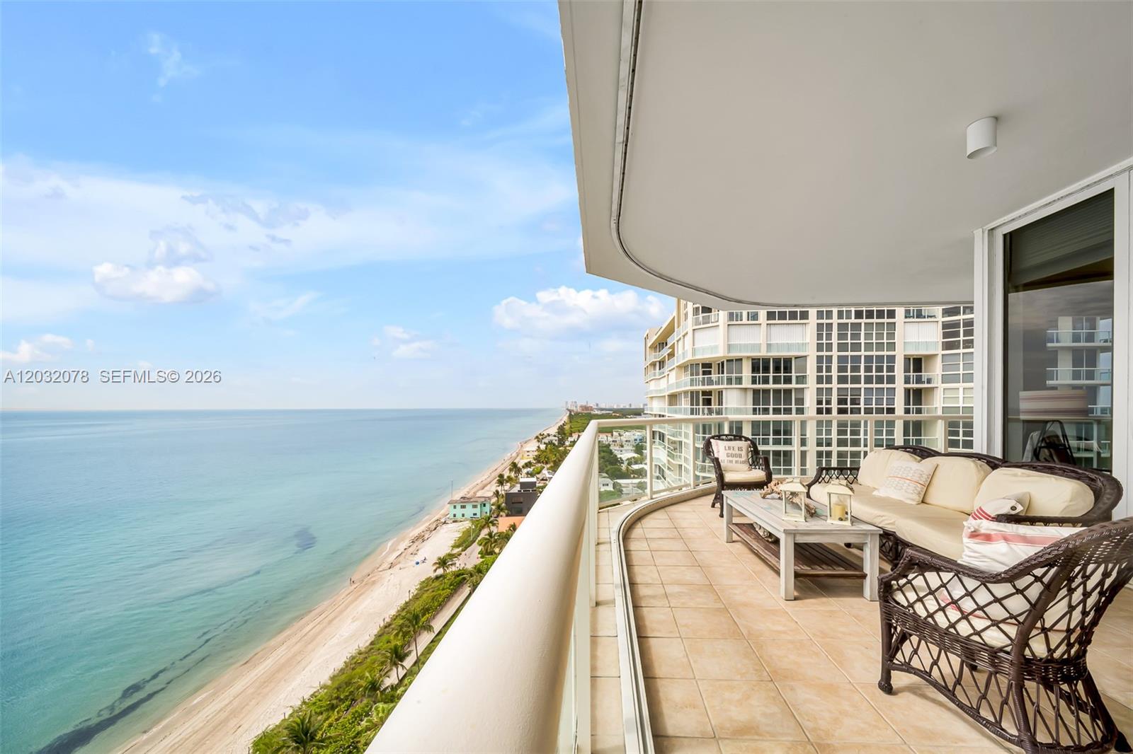 Photo of 6051 Ocean Dr  #1501, Hollywood, Florida, 33019 - 