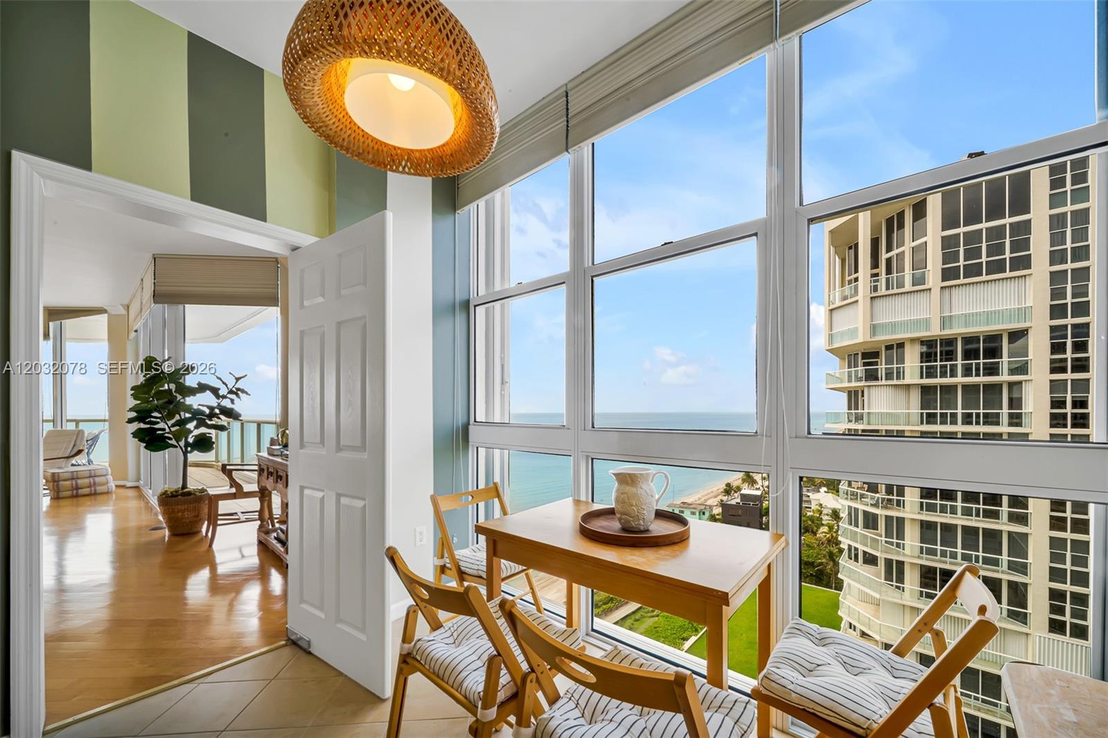 Photo of 6051 Ocean Dr  #1501, Hollywood, Florida, 33019 - 