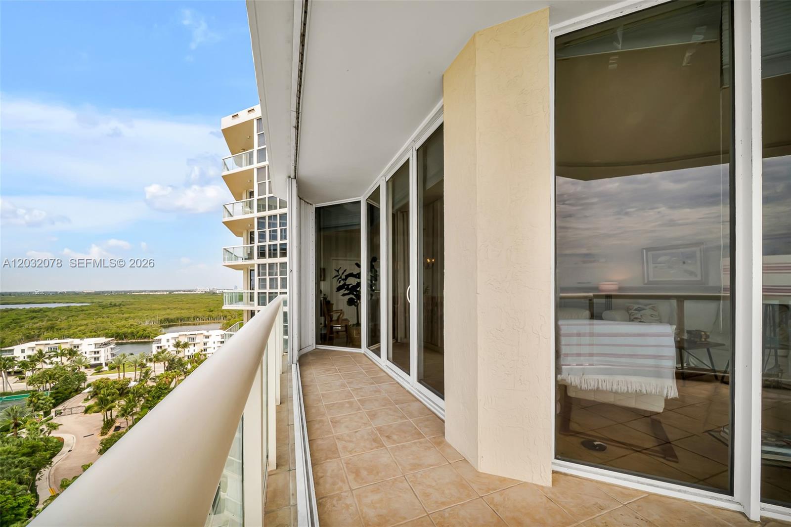 Photo of 6051 Ocean Dr  #1501, Hollywood, Florida, 33019 - 