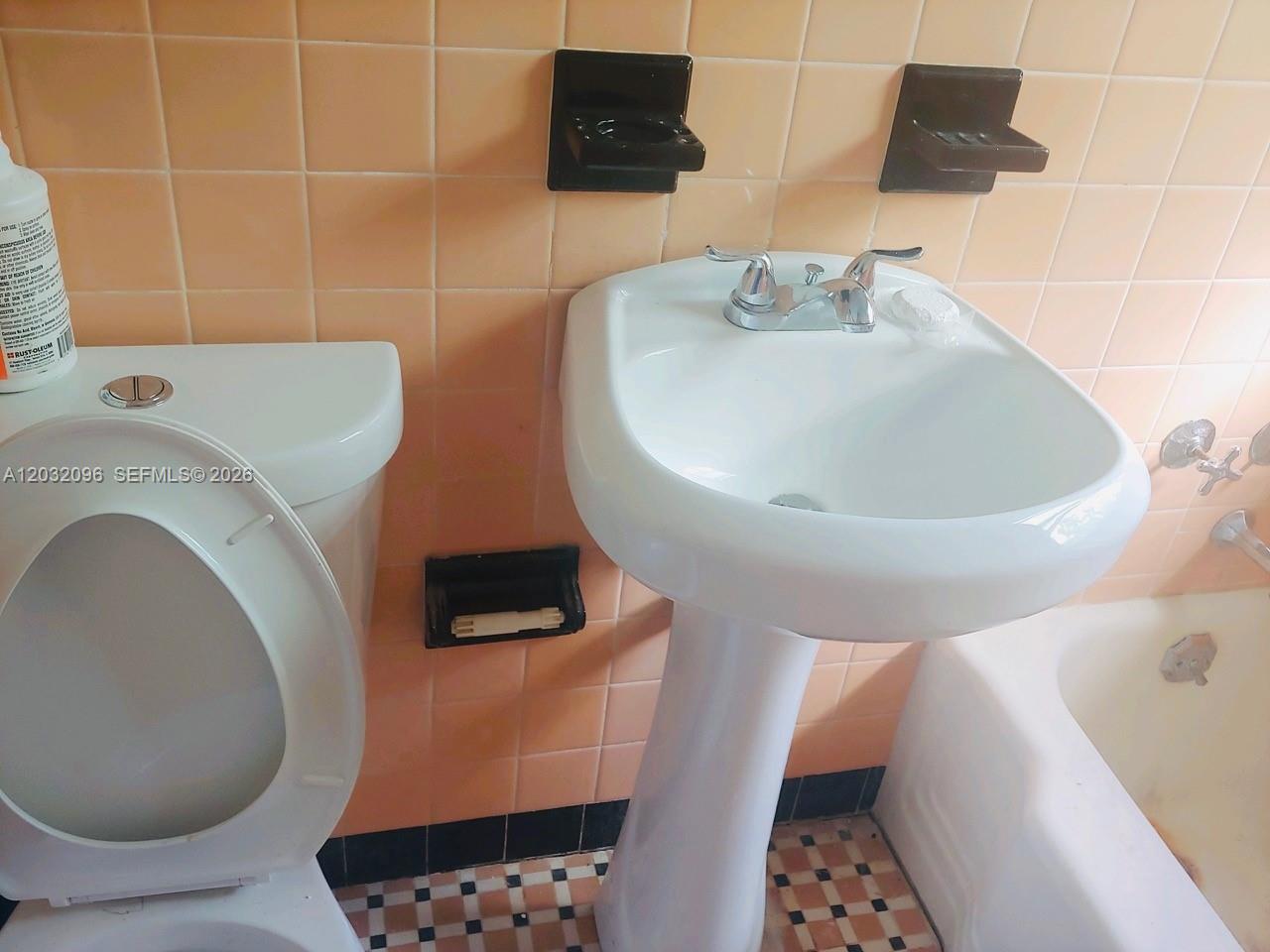   /  1860 sq. ft. $ 2026-06-05 0 Photo