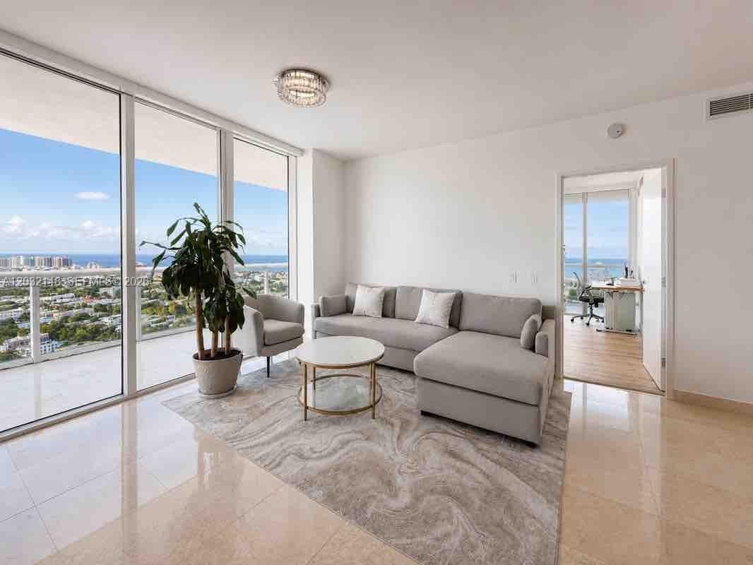 Photo of 450 Alton Rd #2610, Miami Beach, Florida, 33139 -