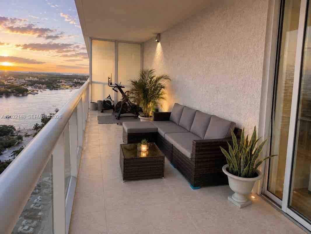 Photo of 450 Alton Rd #2610, Miami Beach, Florida, 33139 -