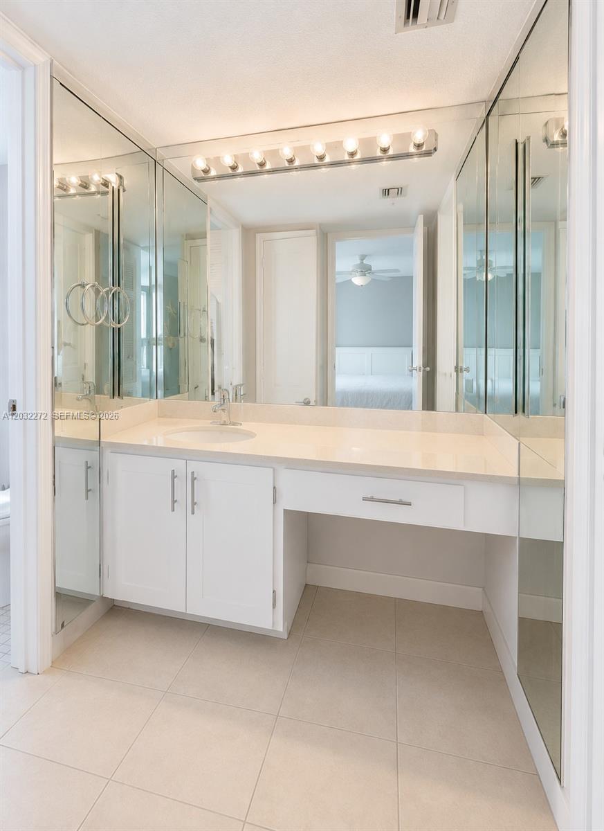 See details 1810 2 / 2 1396 sq. ft. $ 2026-06-06 0 Photo