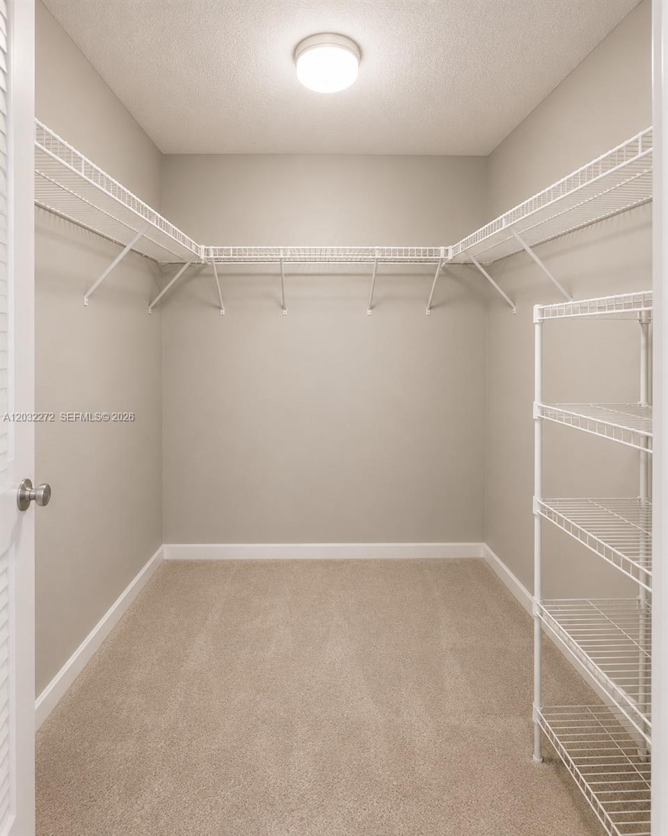 See details 1810 2 / 2 1396 sq. ft. $ 2026-06-06 0 Photo