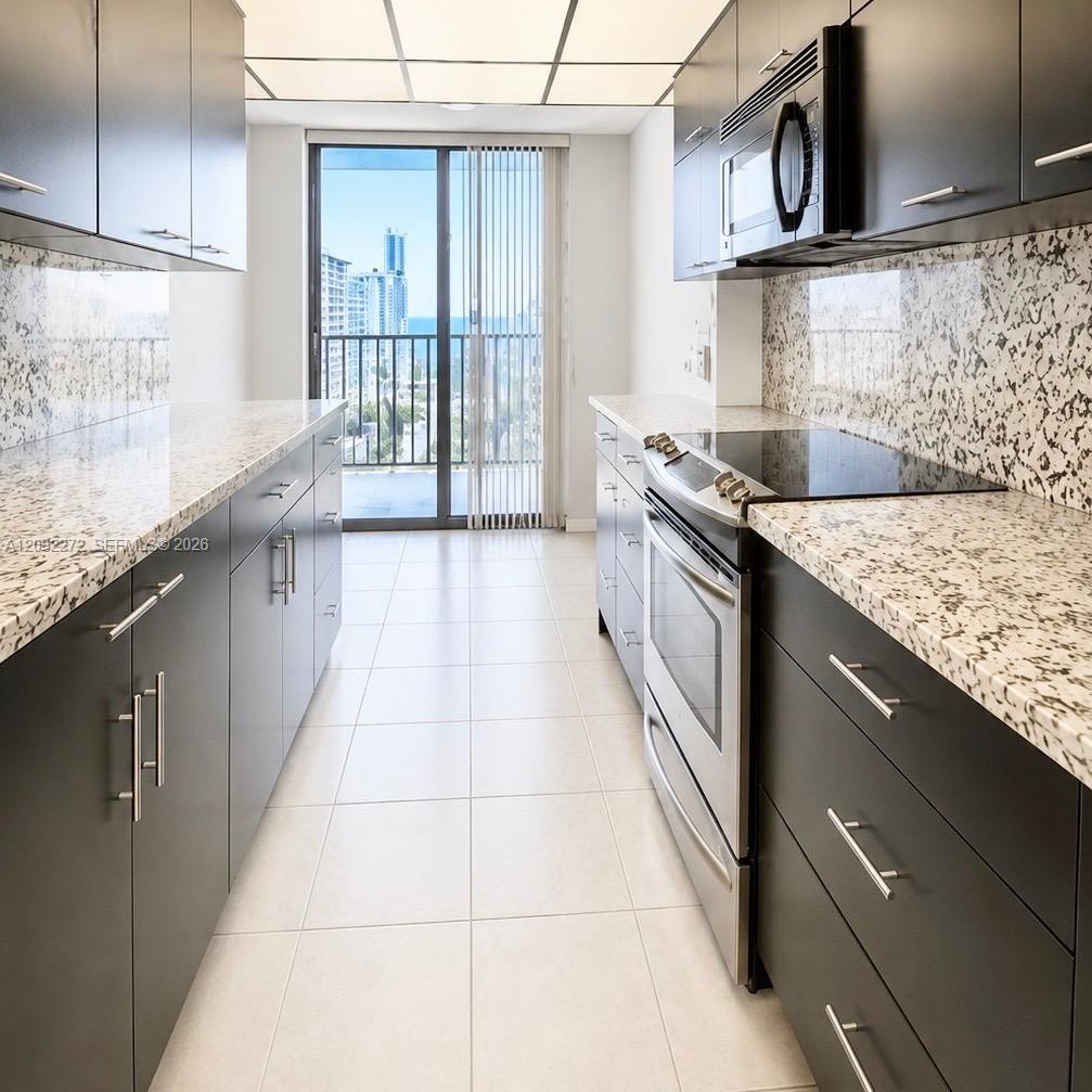 See details 1810 2 / 2 1396 sq. ft. $ 2026-06-06 0 Photo