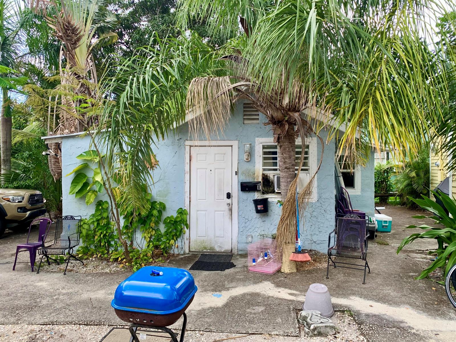 See details / 0 2052 sq. ft. $ 2026-06-21 0 Photo