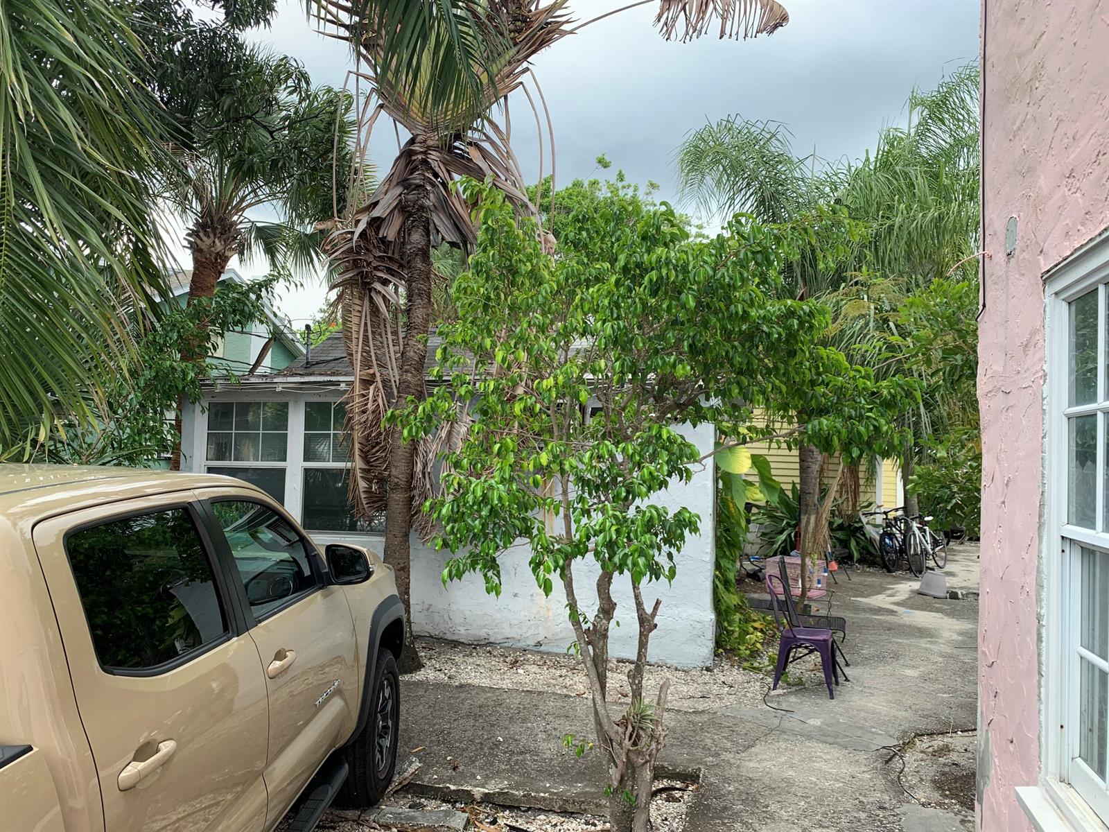 See details / 0 2052 sq. ft. $ 2026-06-21 0 Photo