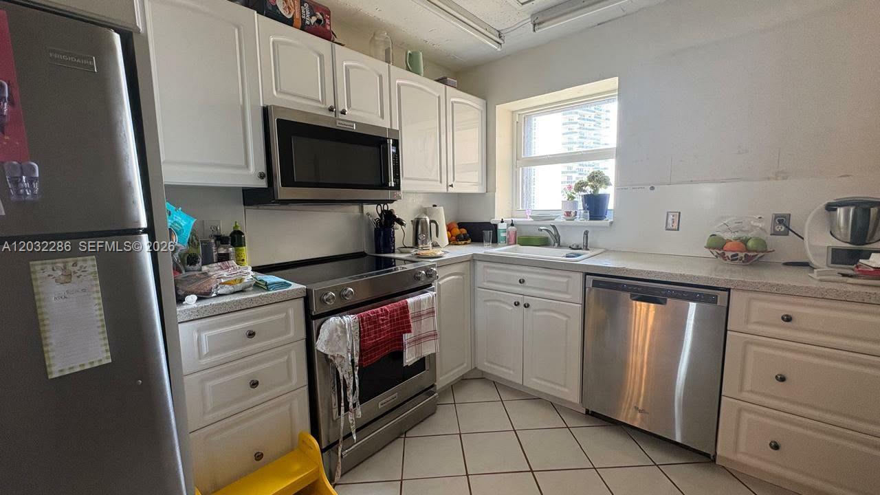 Photo of 1865 Ocean Dr  #12E, Hallandale Beach, Florida, 33009 - 