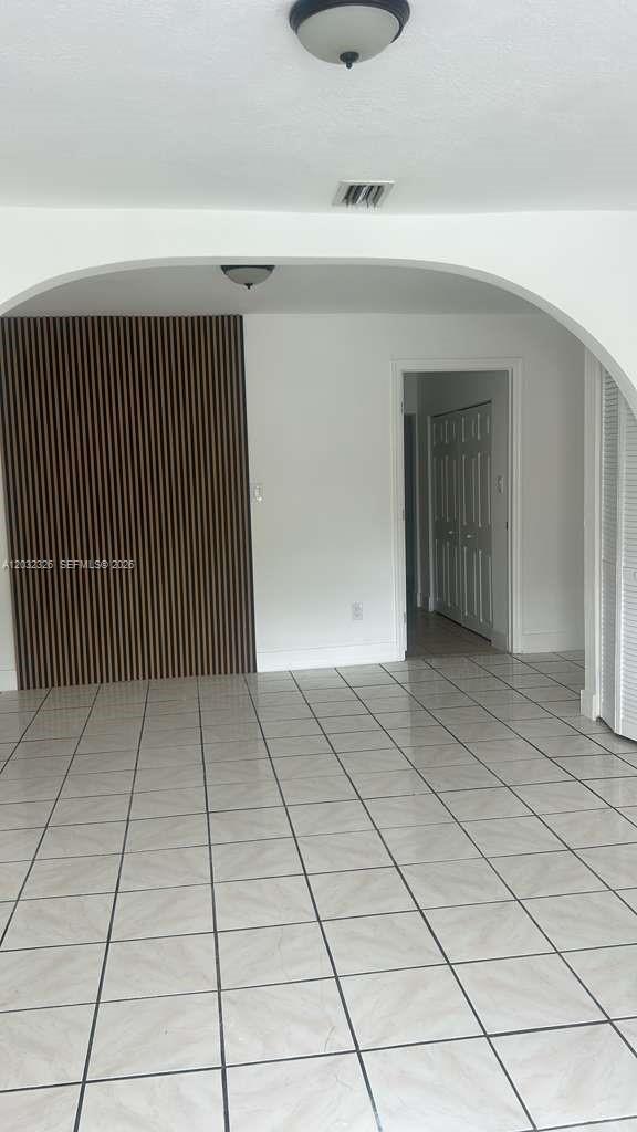 See details / 1440 sq. ft. $ 2026-06-06 0 Photo