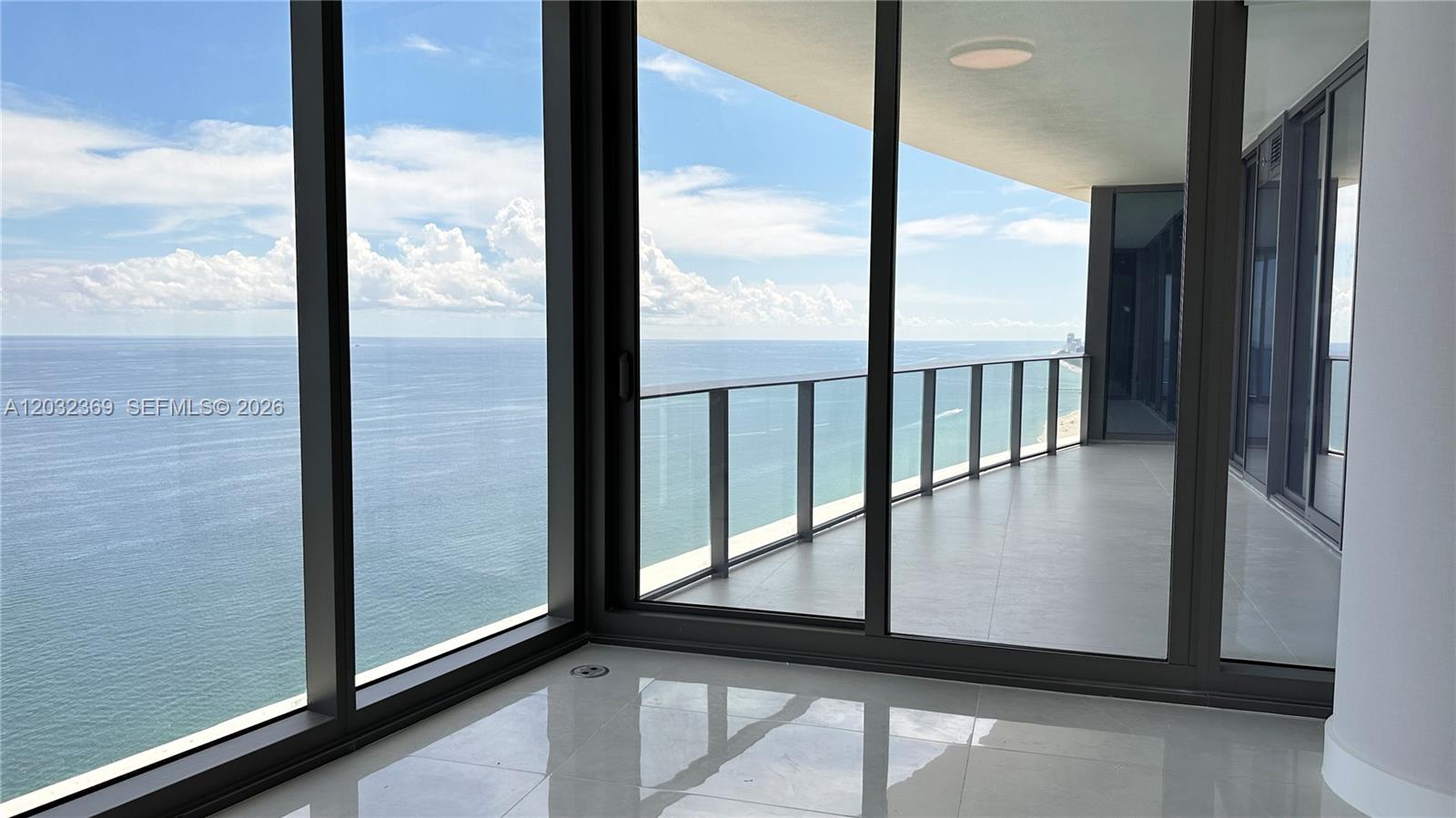 See details 3804 2 / 3 1571 sq. ft. $ 2026-06-06 0 Photo