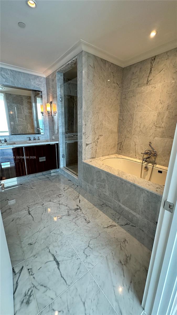 See details 3804 2 / 3 1571 sq. ft. $ 2026-06-06 0 Photo