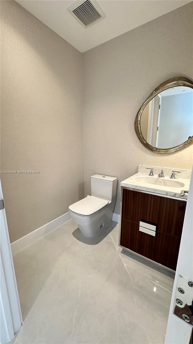 See details 3804 2 / 3 1571 sq. ft. $ 2026-06-06 0 Photo