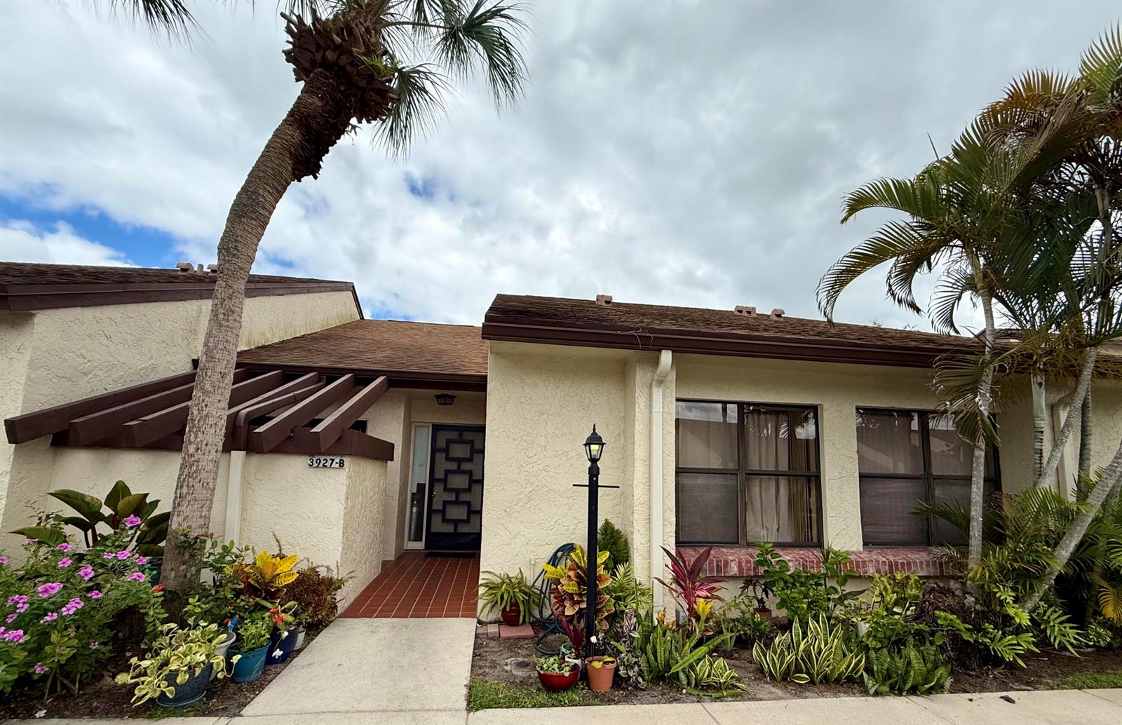 B 2 / 2 1123 sq. ft. $ 2026-07-24 0 foto