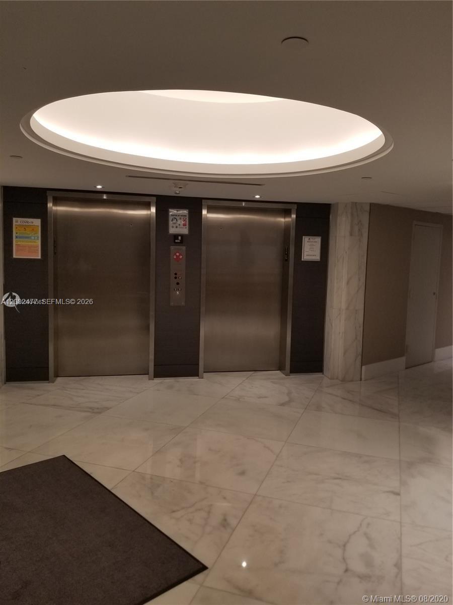 Photo of 3300 192nd St #1109, Aventura, Florida, 33180 - Elevator
