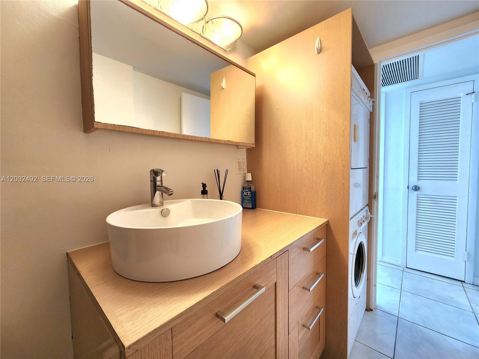 Photo of 2030 Ocean Dr  #2026, Hallandale Beach, Florida, 33009 - 