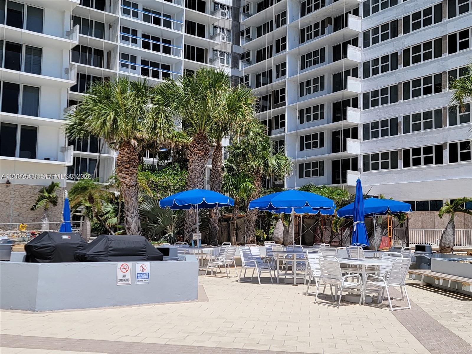 Photo of 2030 Ocean Dr #1405, Hallandale Beach, Florida, 33009 - BBQ, Picnic Area
