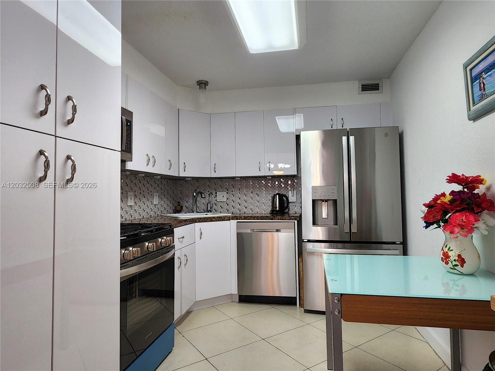 Photo of 2030 Ocean Dr #1405, Hallandale Beach, Florida, 33009 -