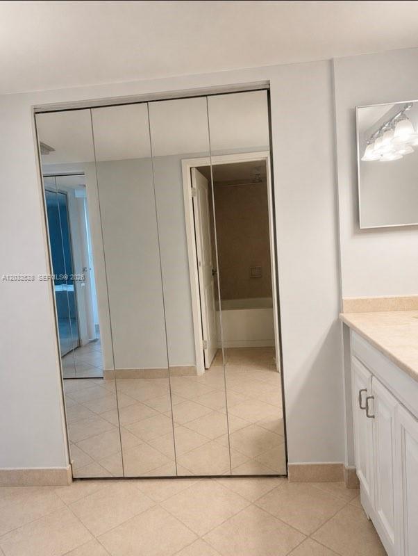 Photo of 3675 Country Club Dr #1406, Aventura, Florida, 33180 -