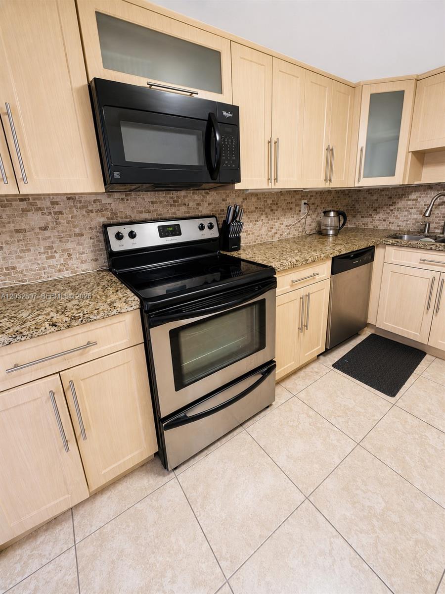 Photo of 3161 Ocean Dr  #803, Hallandale Beach, Florida, 33009 - 