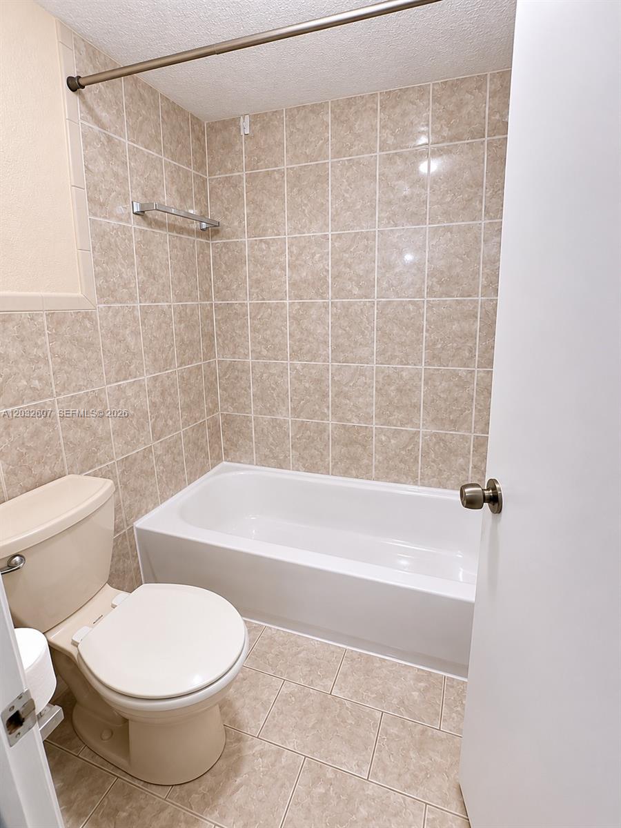Photo of 3161 Ocean Dr  #803, Hallandale Beach, Florida, 33009 - 