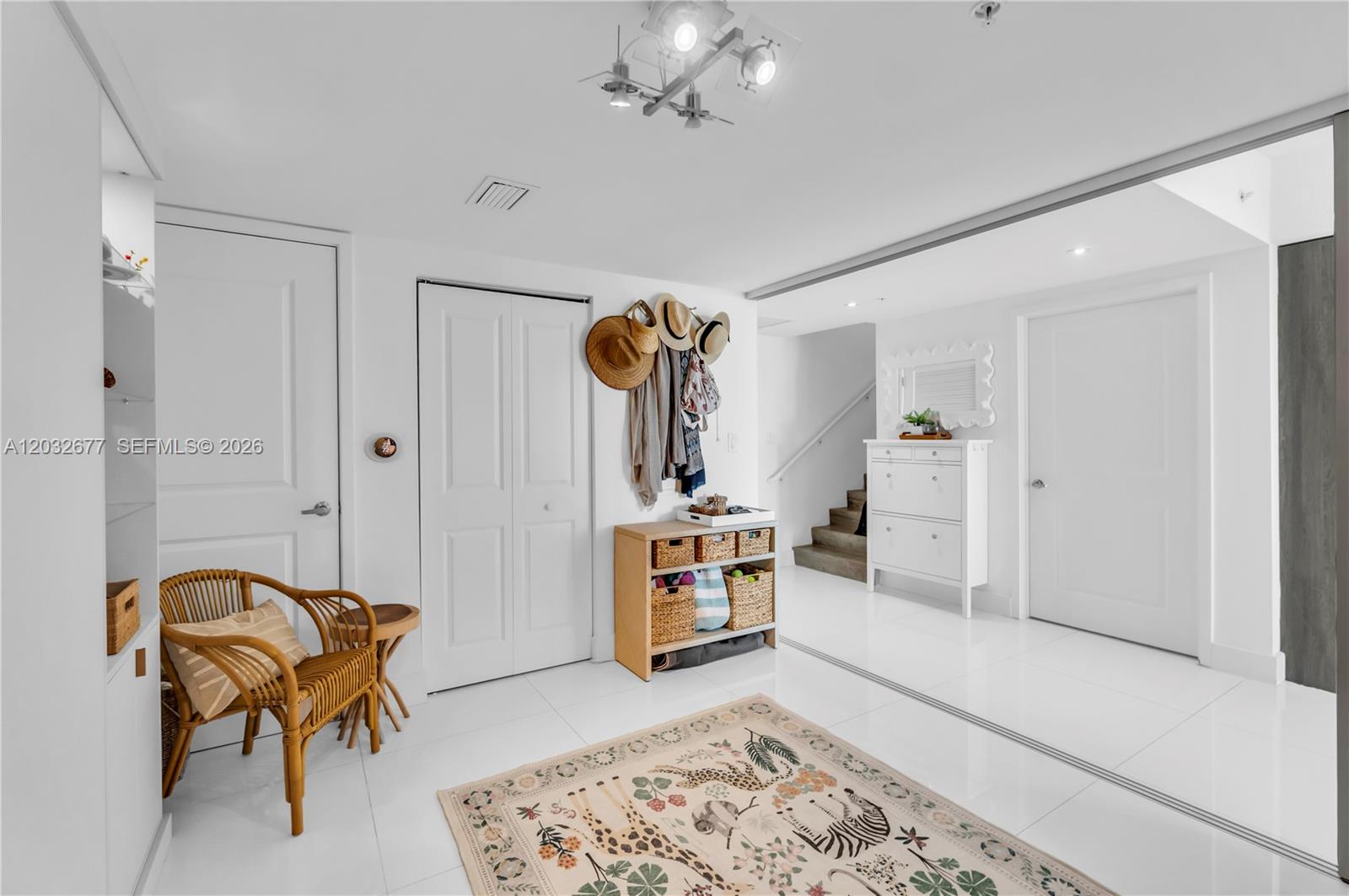 Photo of 400 Sunny Isles Blvd  #1917, Sunny Isles Beach, Florida, 33160 - 