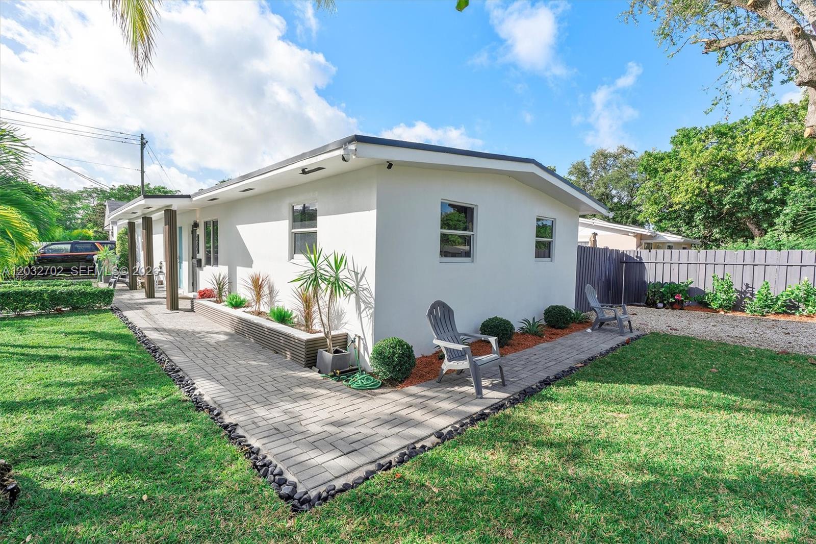 See details / 1281 sq. ft. $ 2026-06-07 0 Photo