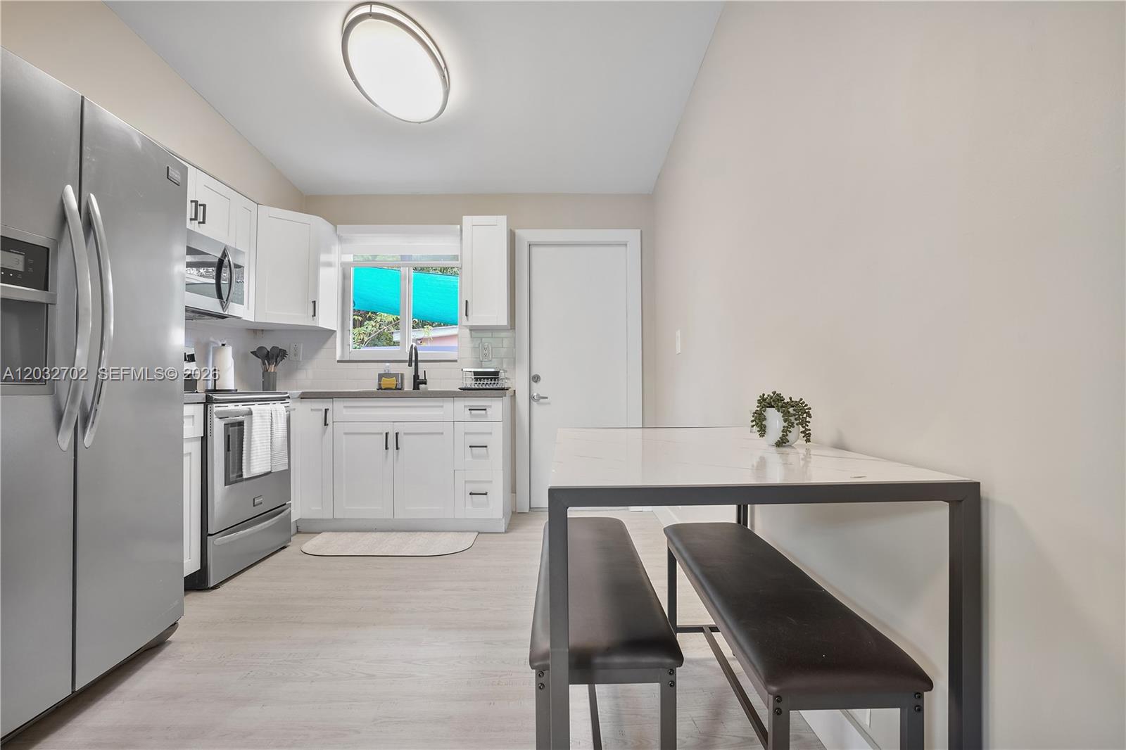 See details / 1281 sq. ft. $ 2026-06-07 0 Photo