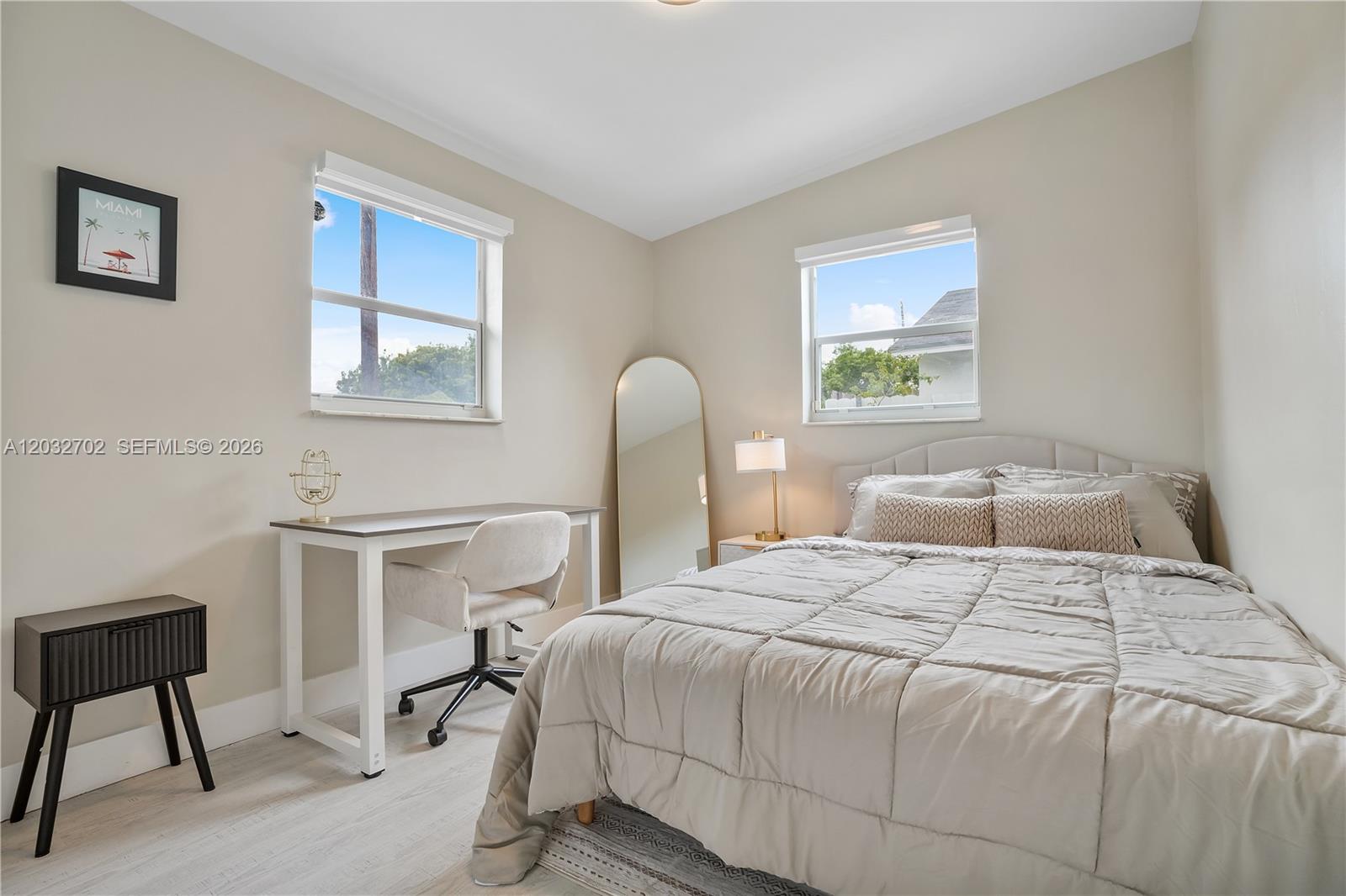 See details / 1281 sq. ft. $ 2026-06-07 0 Photo