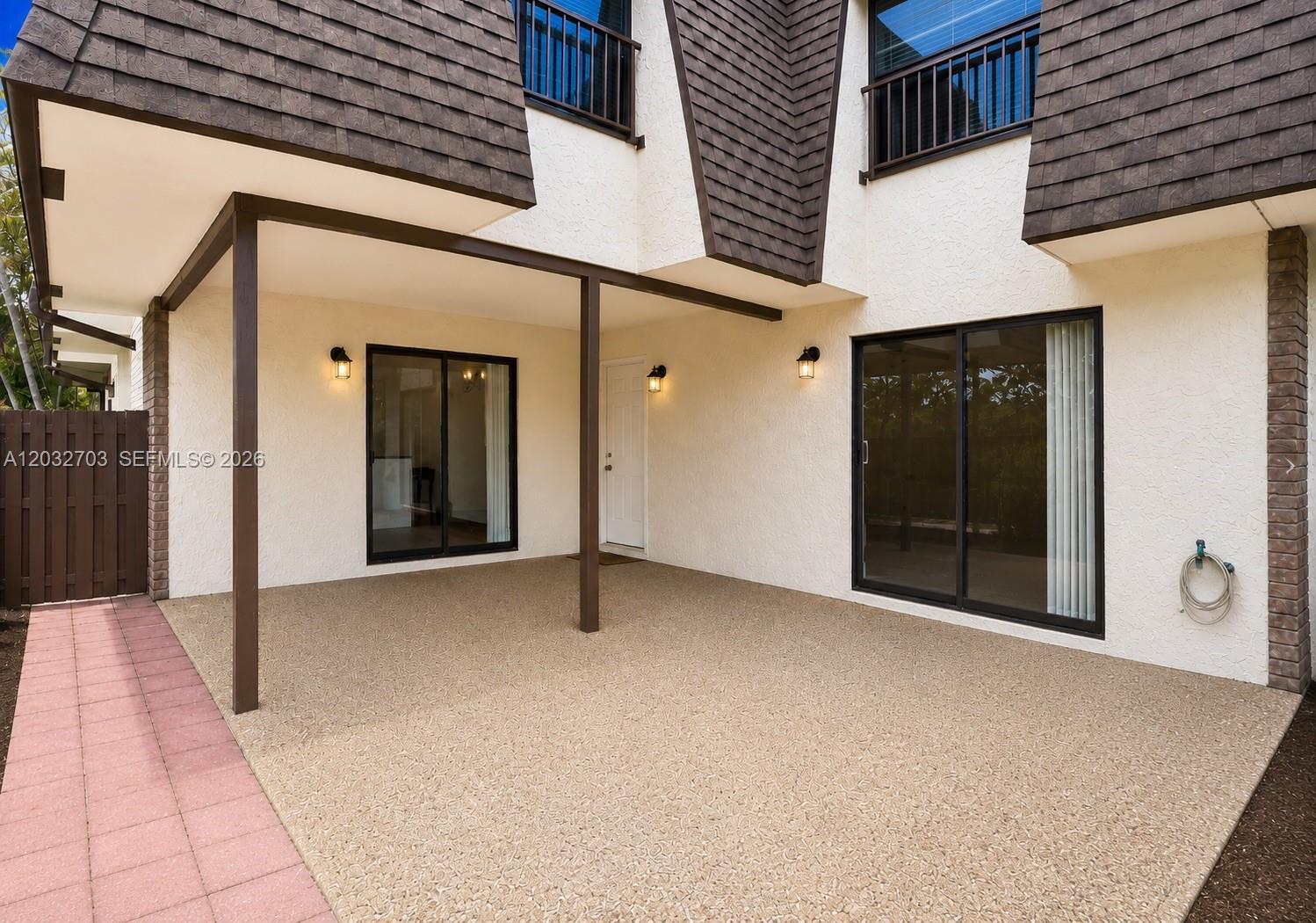 2560 3 / 3 1434 sq. ft. $ 2026-06-07 0 Photo