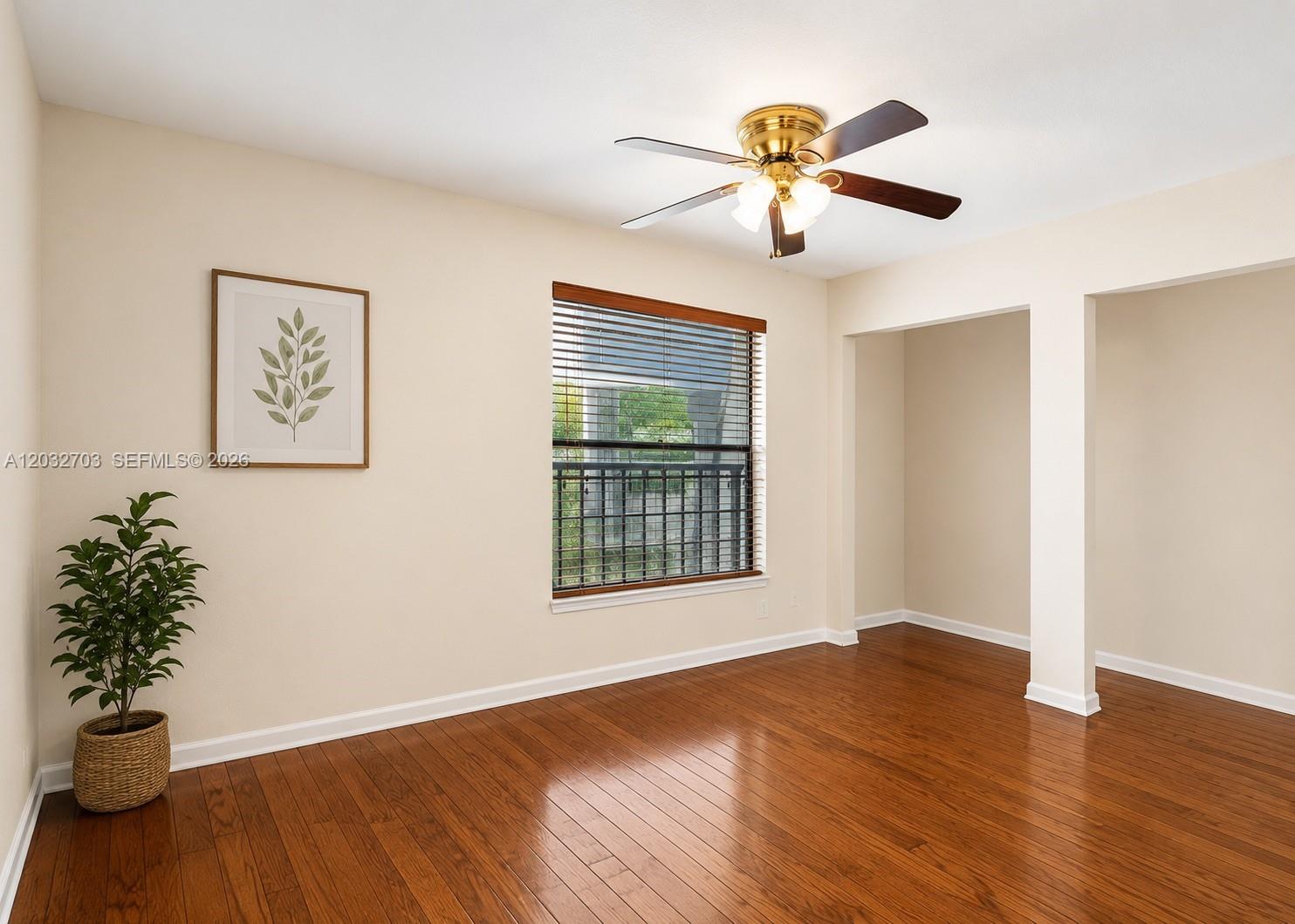 Ver detalles 2560 3 / 3 1434 sq. ft. $ 2026-06-07 0 foto