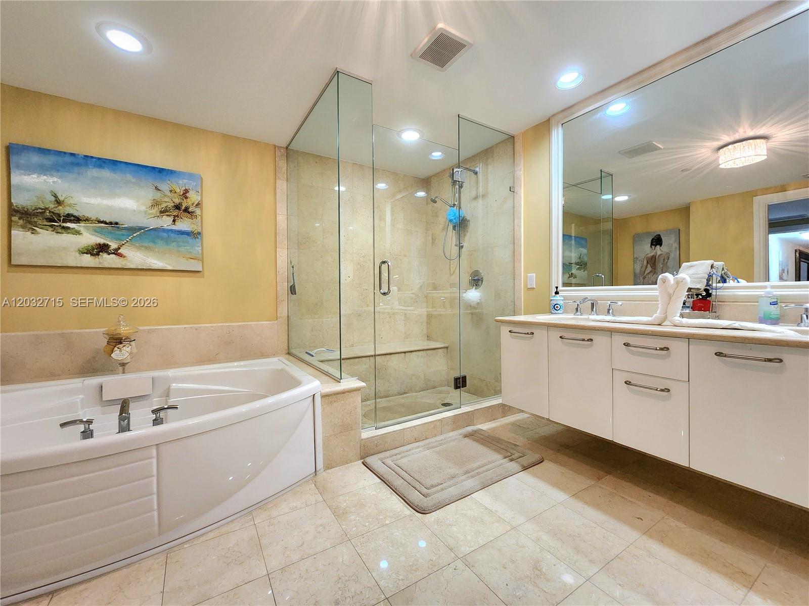 Photo of 3101 Ocean Dr  #1106, Hollywood, Florida, 33019 - 