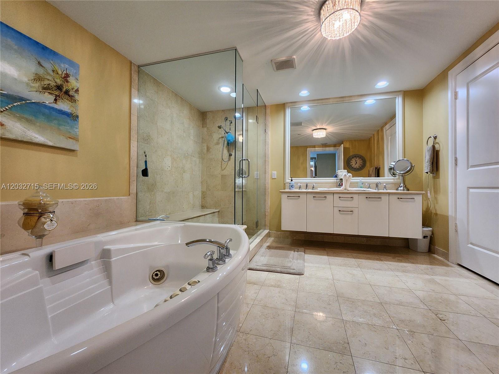 Photo of 3101 Ocean Dr  #1106, Hollywood, Florida, 33019 - 