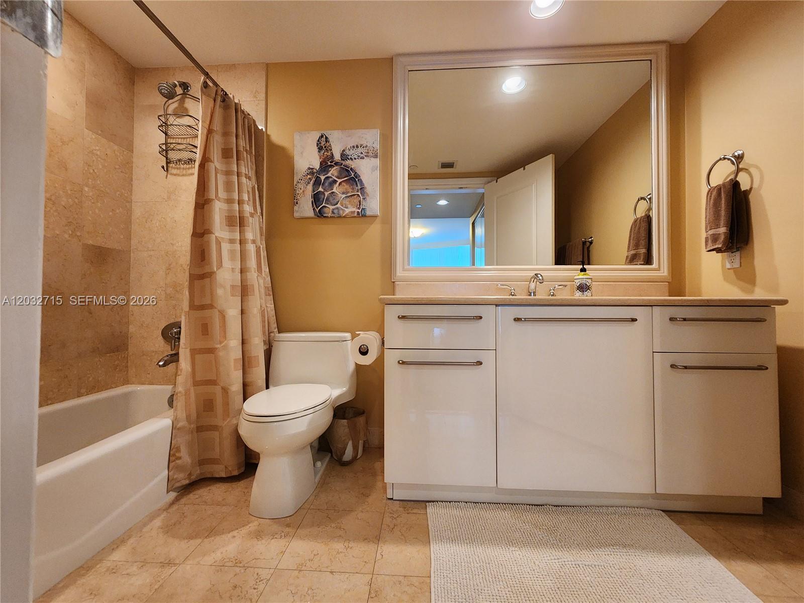 Photo of 3101 Ocean Dr  #1106, Hollywood, Florida, 33019 - Second Full Bathroom