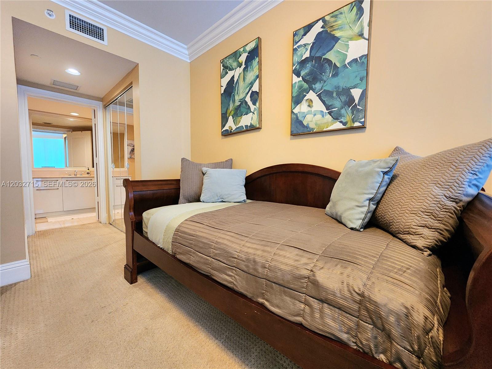 Photo of 3101 Ocean Dr  #1106, Hollywood, Florida, 33019 - Third Bedroom