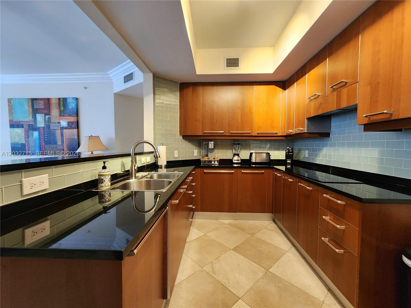 Photo of 3101 Ocean Dr  #1106, Hollywood, Florida, 33019 - 