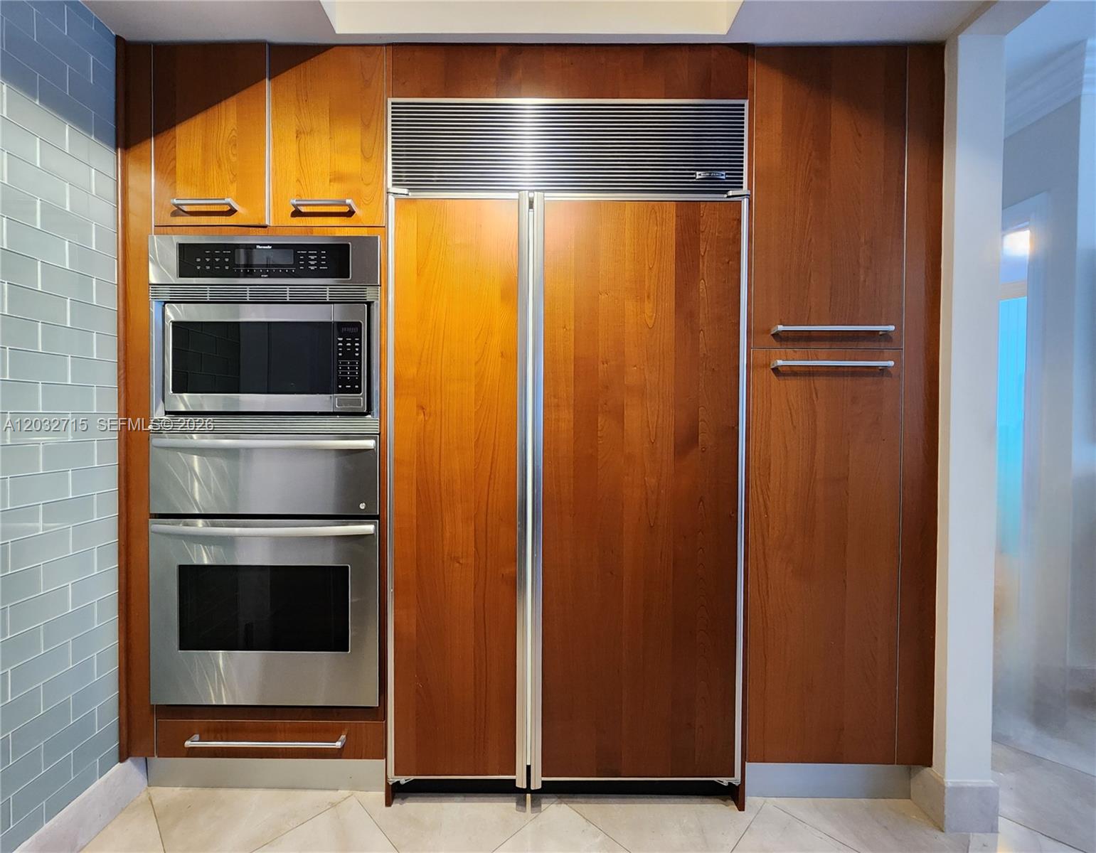 Photo of 3101 Ocean Dr  #1106, Hollywood, Florida, 33019 - 
