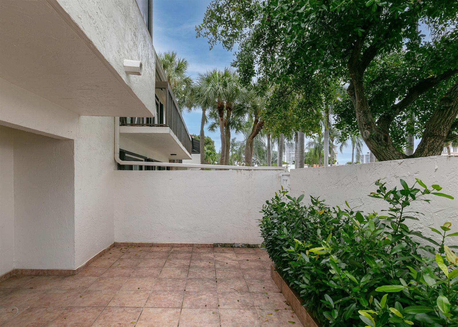 Photo of 3530 Magellan (3530), Aventura, Florida, 33180 - 2M8A5719-Edit