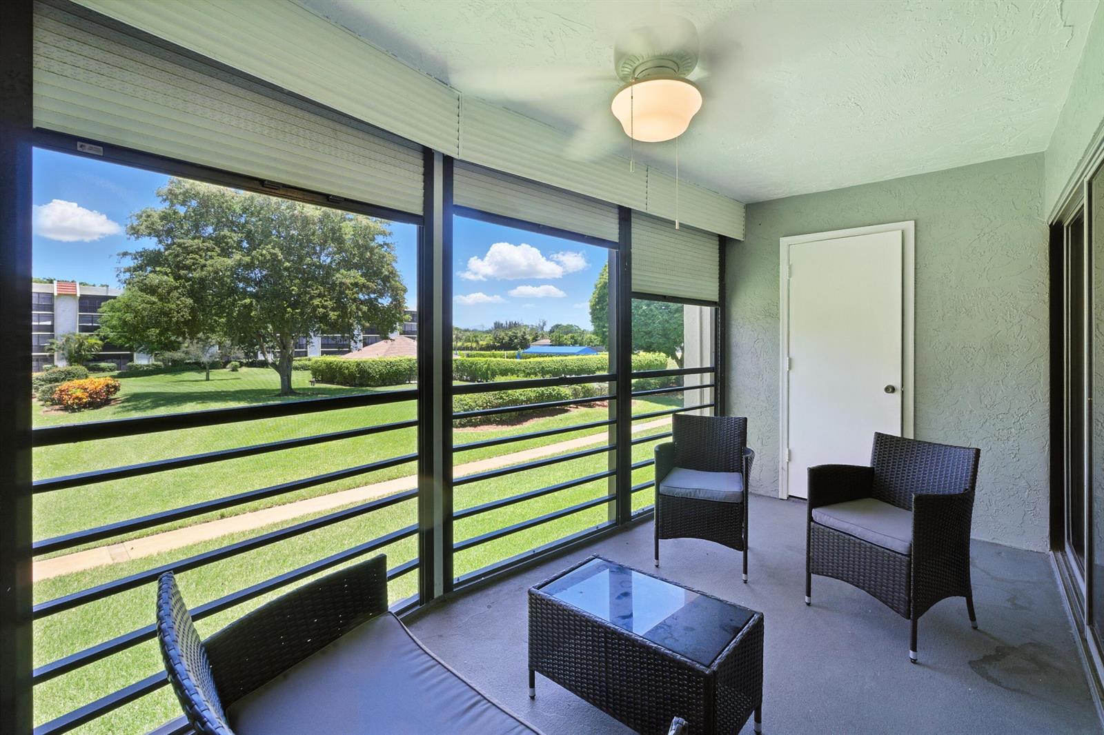202 2 / 2 1160 sq. ft. $ 2026-06-20 0 Photo