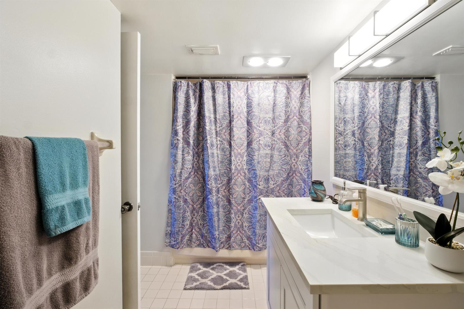 202 2 / 2 1160 sq. ft. $ 2026-06-20 0 Photo